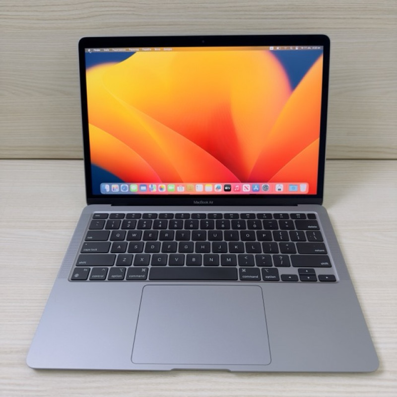 MacBook Air 2020 Space  M1 8/256